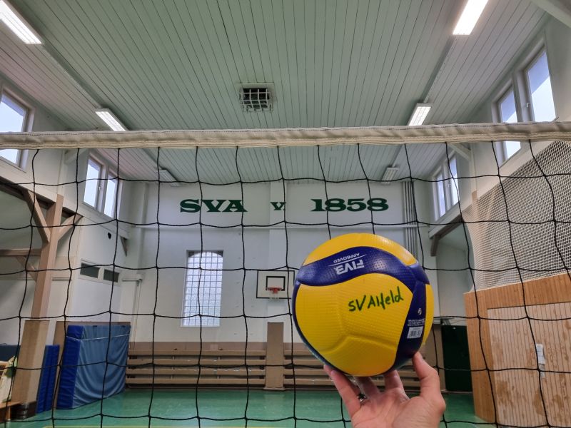 Volleyball in der SVA Turnhalle