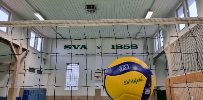 Volleyball in der SVA Turnhalle